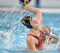 九游会-JackeyLove意外战胜西班牙队，比赛规则变更引爆全场！